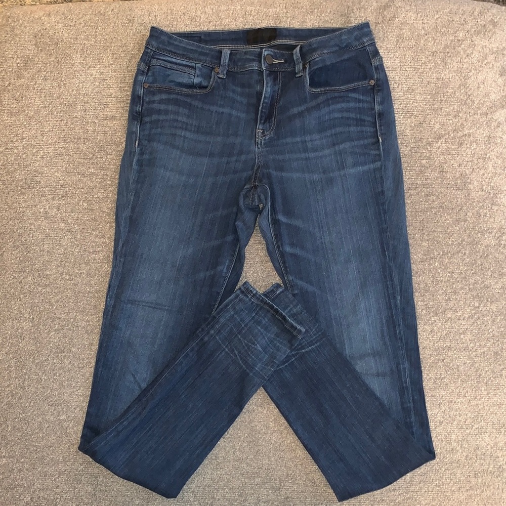 Buckle Black Jeans